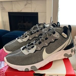 Nike React Element 55 SE